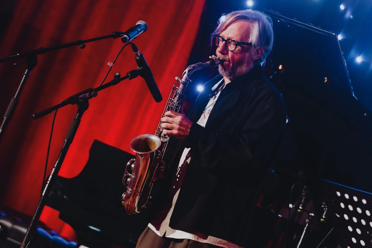  Demokracia  e jazzit shkrin kufijtë e zhanreve