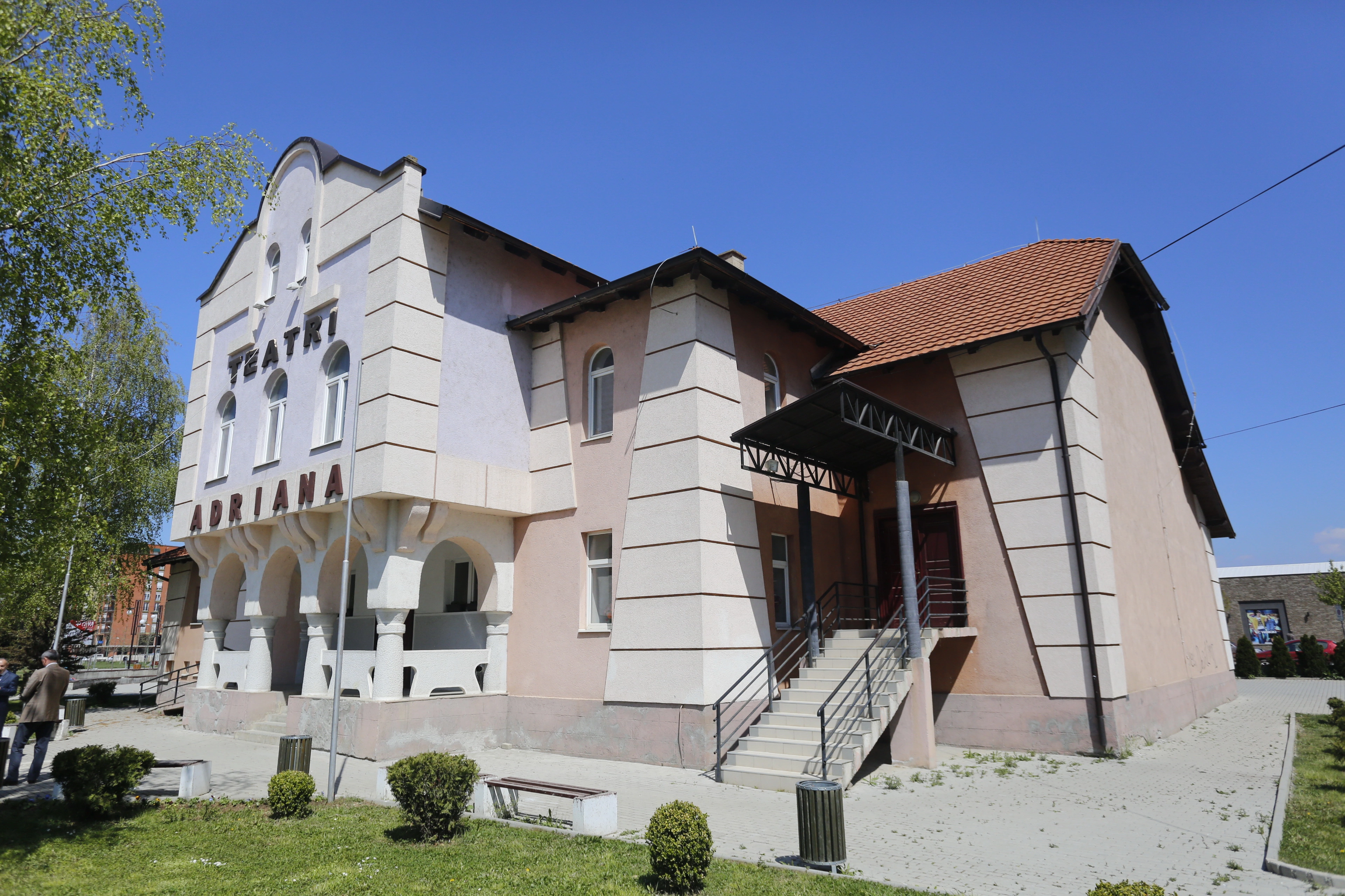 Teatri i qytetit të Ferizajt, “Adriana”