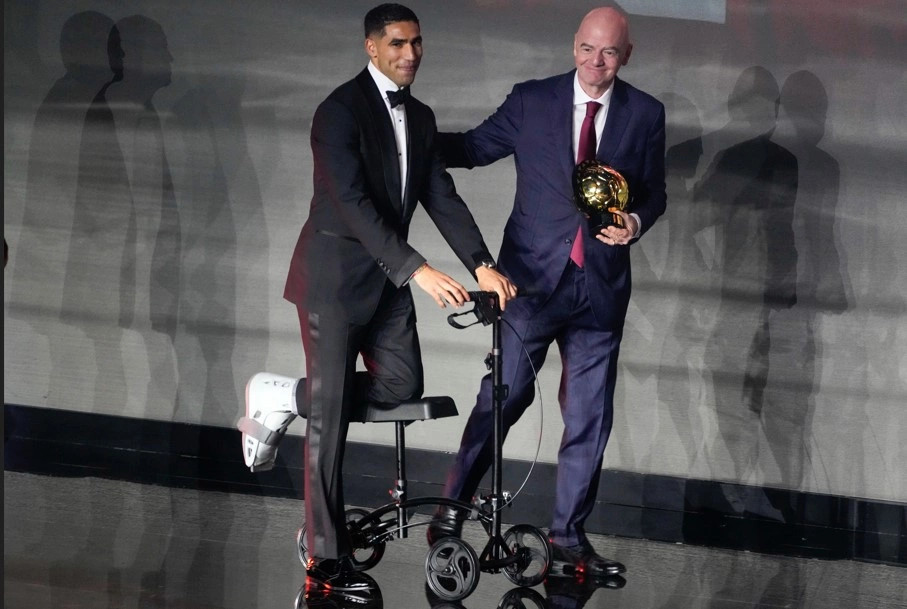 Hakimi e mori çmimin e më të mirit me trotinet të veçantë