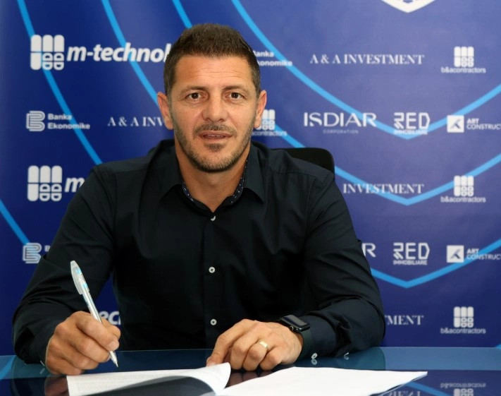 babaj-largohet-nga-prishtina-e-re