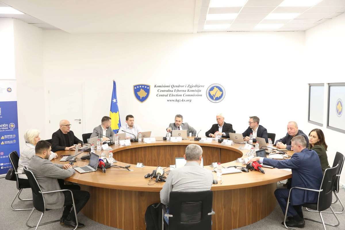 KQZ ja miraton buxhetin për zgjedhjet  fletëvotimet e diasporës do të dërgohen me postë