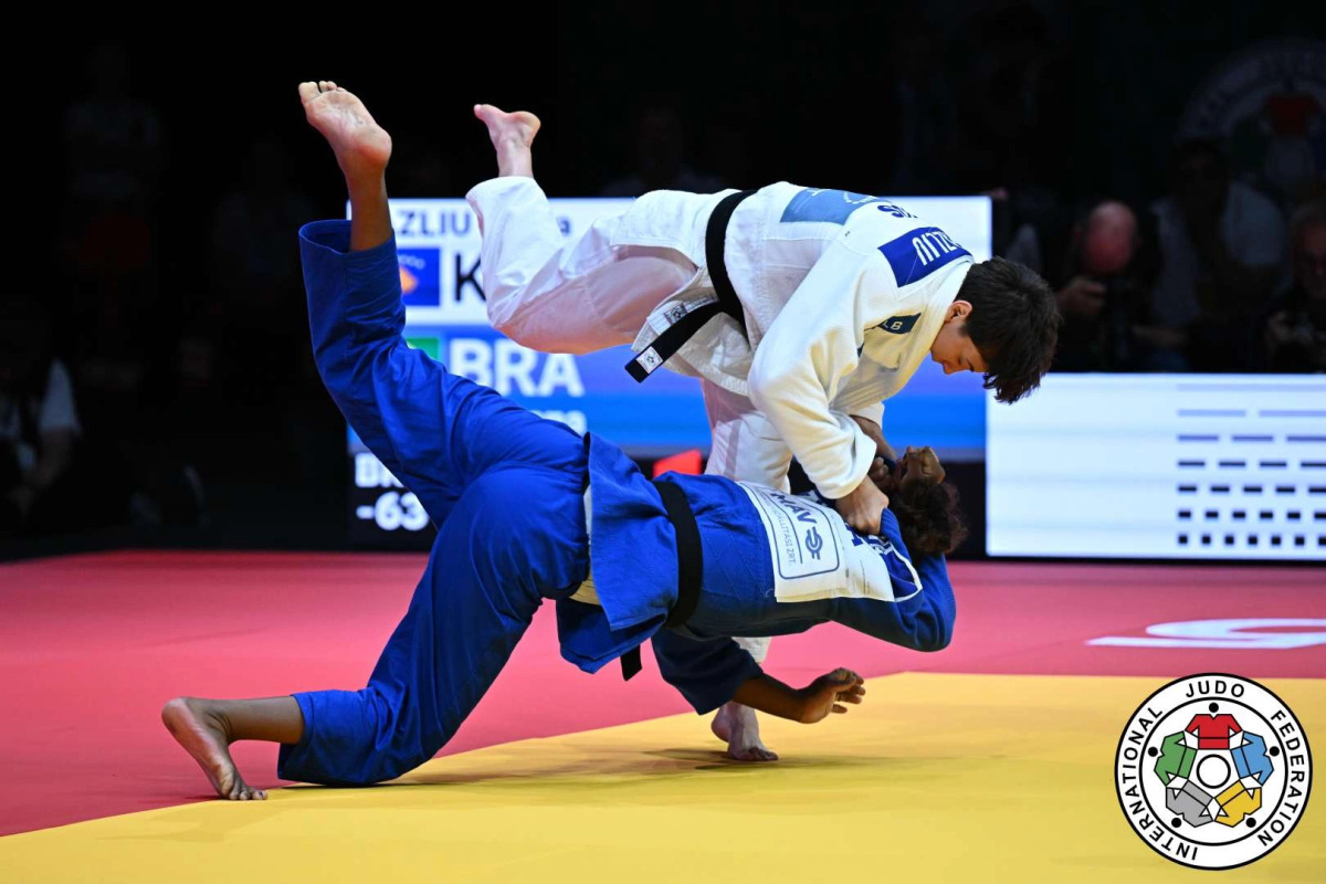 laura-nje-fitore-larg-medaljes