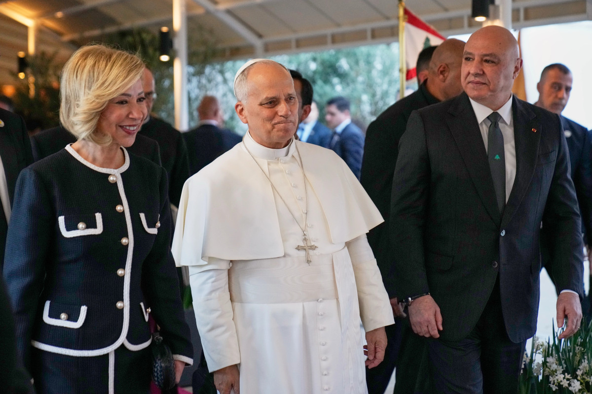 Papa Leoni mbërrin në Liban pas vizitës në Turqi