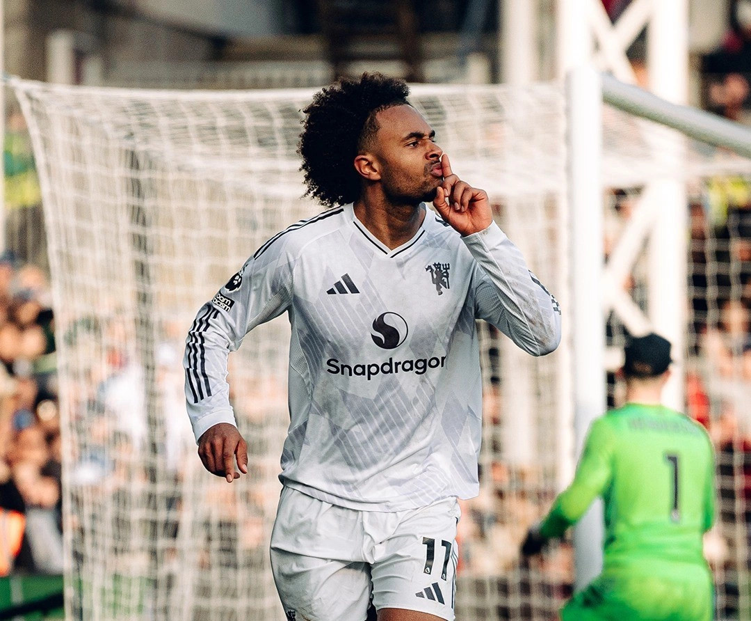 Manchester Unitedi fiton pas tri ndeshjeve