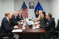 Kryeministri në detyrë, Albin Kurti, gjatë qëndrimit në Shtetet e Bashkuara të Amerikës ka zhvilluar takime me dhjetë kongresistë dhe senatorë amerikanë