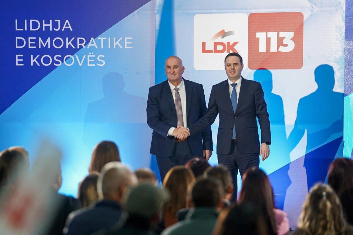 Abdixhiku parashikon që Sokol Haliti ta fitojë Vitinë pa balotazh
