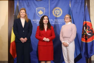 Presidentja Vjosa Osmani ka takuar të martën ministren e Drejtësisë së Belgjikës, Annelies Verlinden, si dhe ministren e Azilit, Migracionit dhe Integrimit Social, Anneleen Van Bossuyt