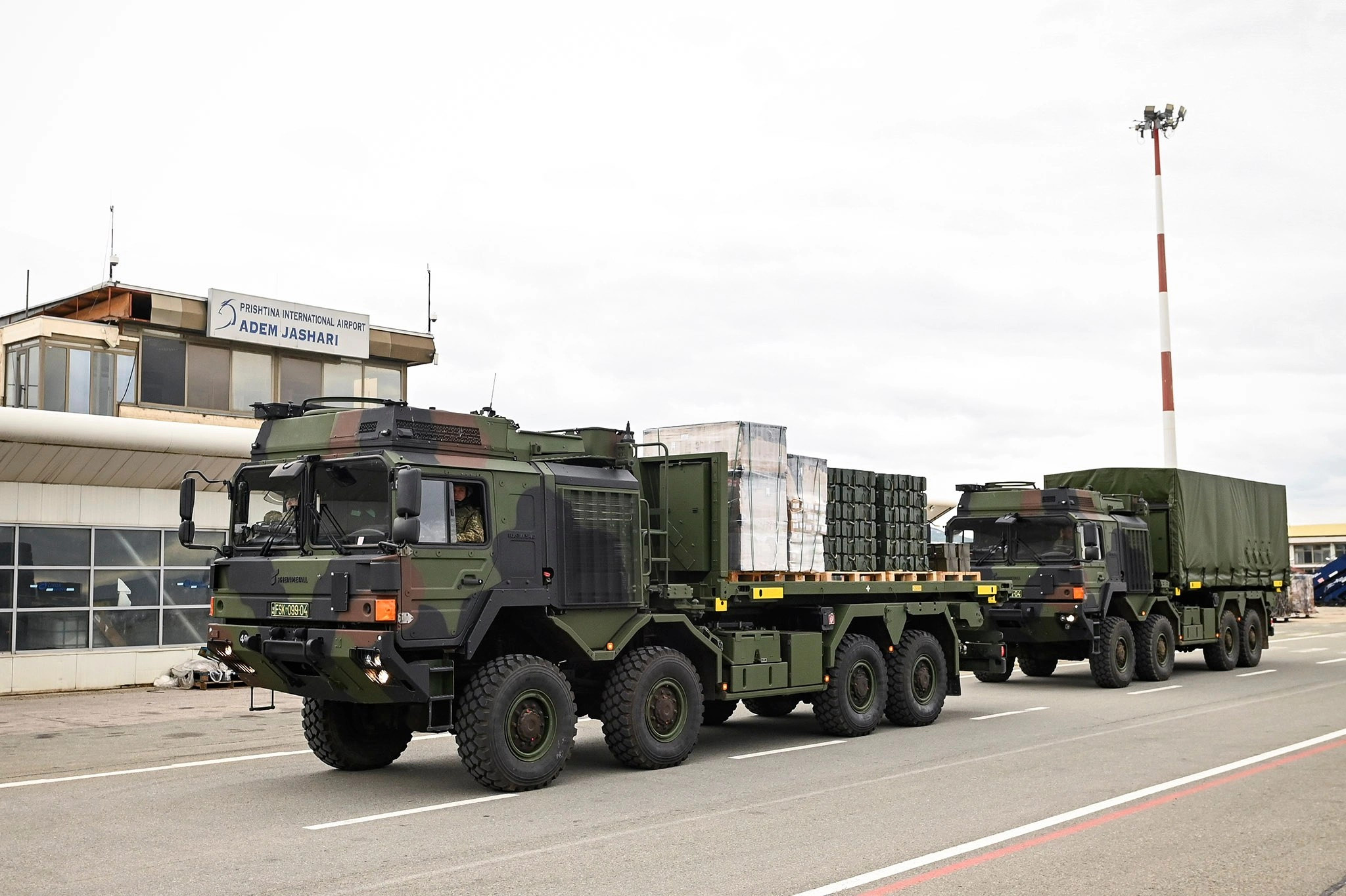Zyrtarë serbë të tmerruar pas arritjes së dronëve kamikazë në Kosovë