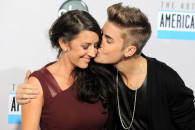 Justin Bieber dhe Pattie Mallette