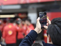 Të rinjtë japonezë përpiqen ta kufizojnë përdorimin e telefonit në vetëm dy orë në ditë