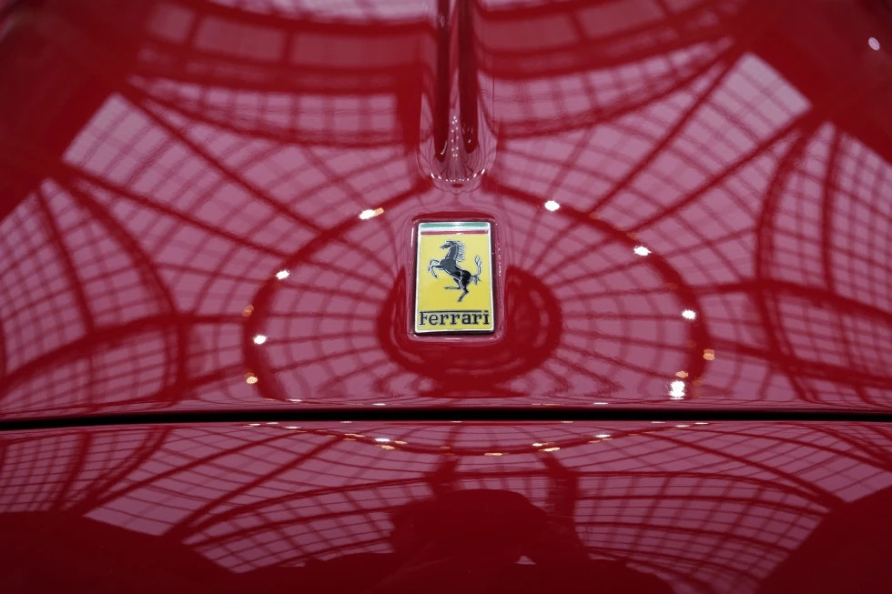 ferrari-zbulon-detajet-e-modelit-te-pare-elektrik-pritet-te-kushtoje-500-mije-euro