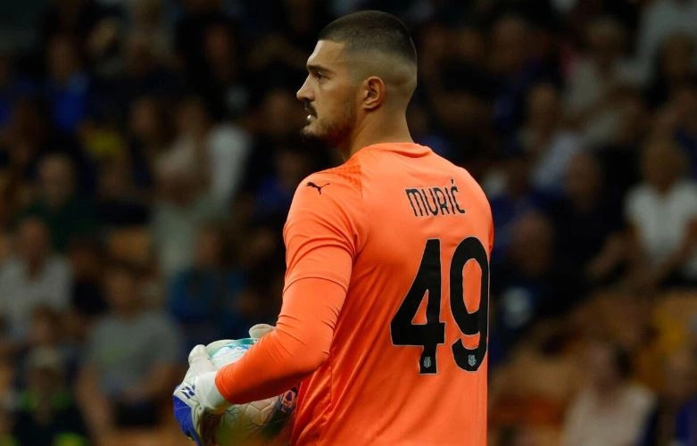 Humbja e dytë rresht e portierit Muriq në Serie A
