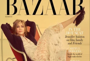 Jennifer Aniston në ballinën e Harper's Bazaar, fotografuar nga Emma Sumerton