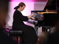 Eloisa Cascio ka luajtur “Four Impromptus, Op. 90” nga Franz Schubert.