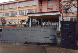Shkolla Asim Vokshi