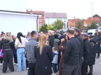 Shkolla "Zenel Hajdini" - protesta e prindërve