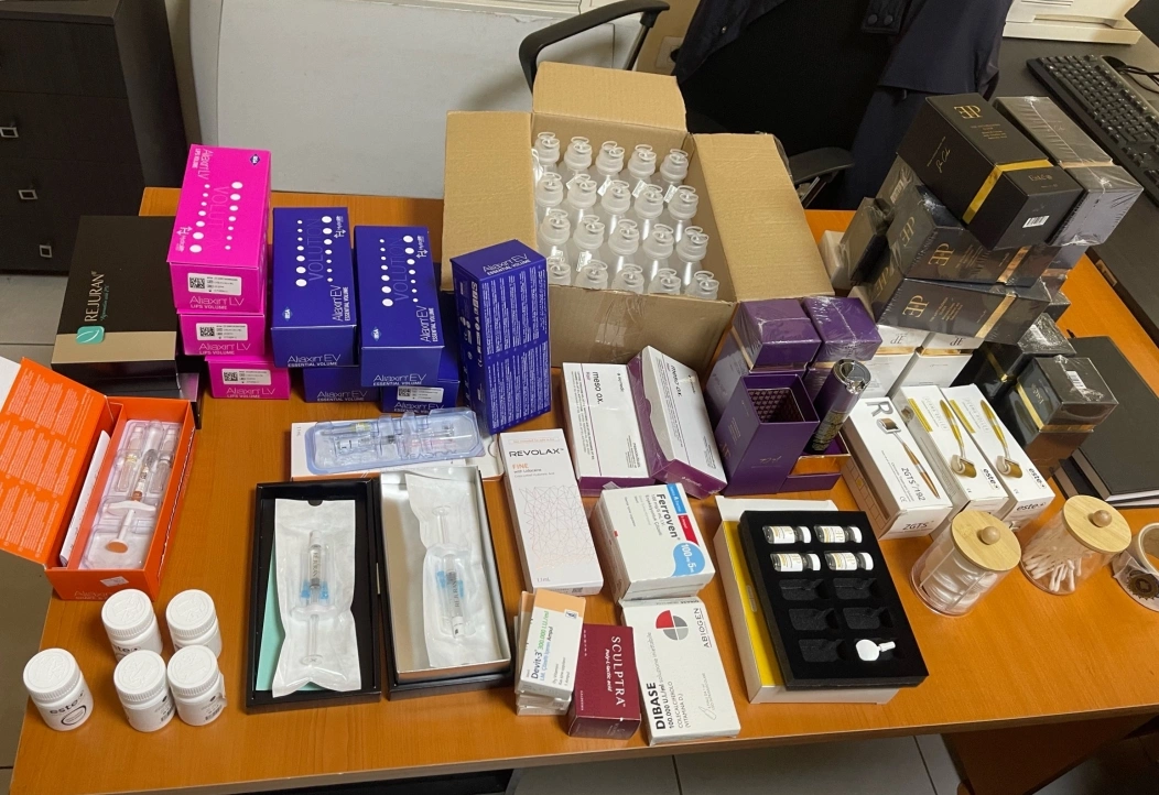 Dogana ndalon mallra kozmetike e farmaceutike në vlerë prej mbi 3 mijë eurosh në Vërmicë