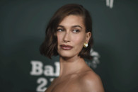 Hailey Bieber