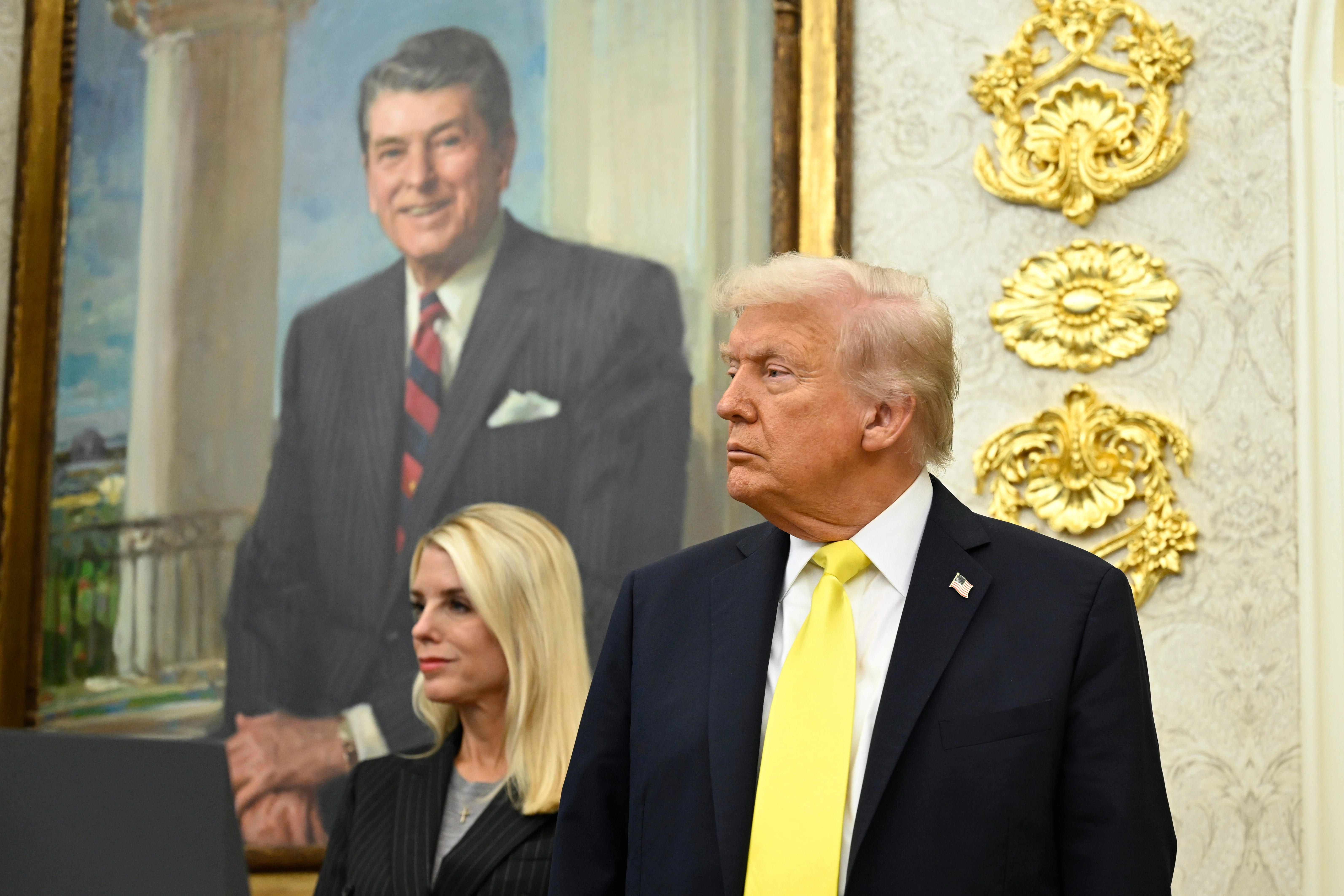 Trumpi e pranon se ka autorizuar CIA-në të kryejë operacione të fshehta në Venezuelë