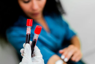 Studimi: Një test i ri gjaku mund të përshpejtojë diagnostikimin e 50 llojeve të kancerit