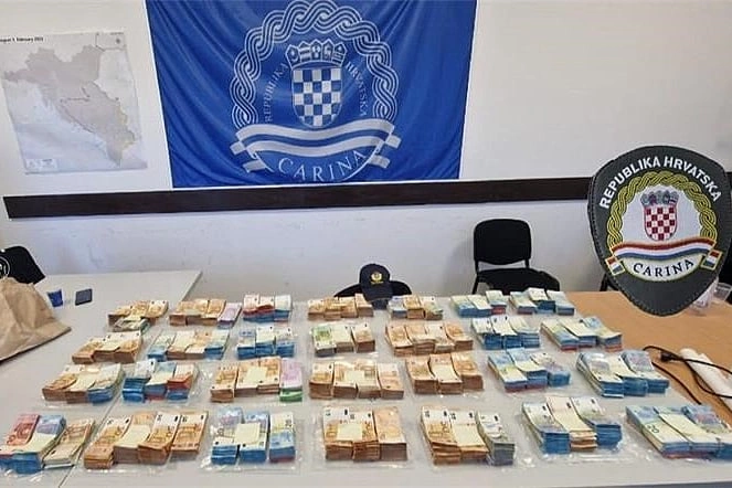 Shtetasi shqiptar kapet me mbi 700 mijë euro të padeklaruara në kufirin Kroaci – Bosnje