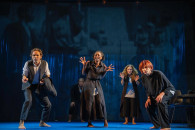 Hija e gjaqeve të falura mbulon teatrin në vajin e duarve të pajtimit