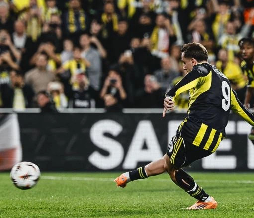 Fenerbahçe fiton me penalltinë e Akturkoglut