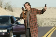Leonardo DiCaprio në filmin “One Battle After Another” luan rolin e Patit, një ekspert i eksplozivëve