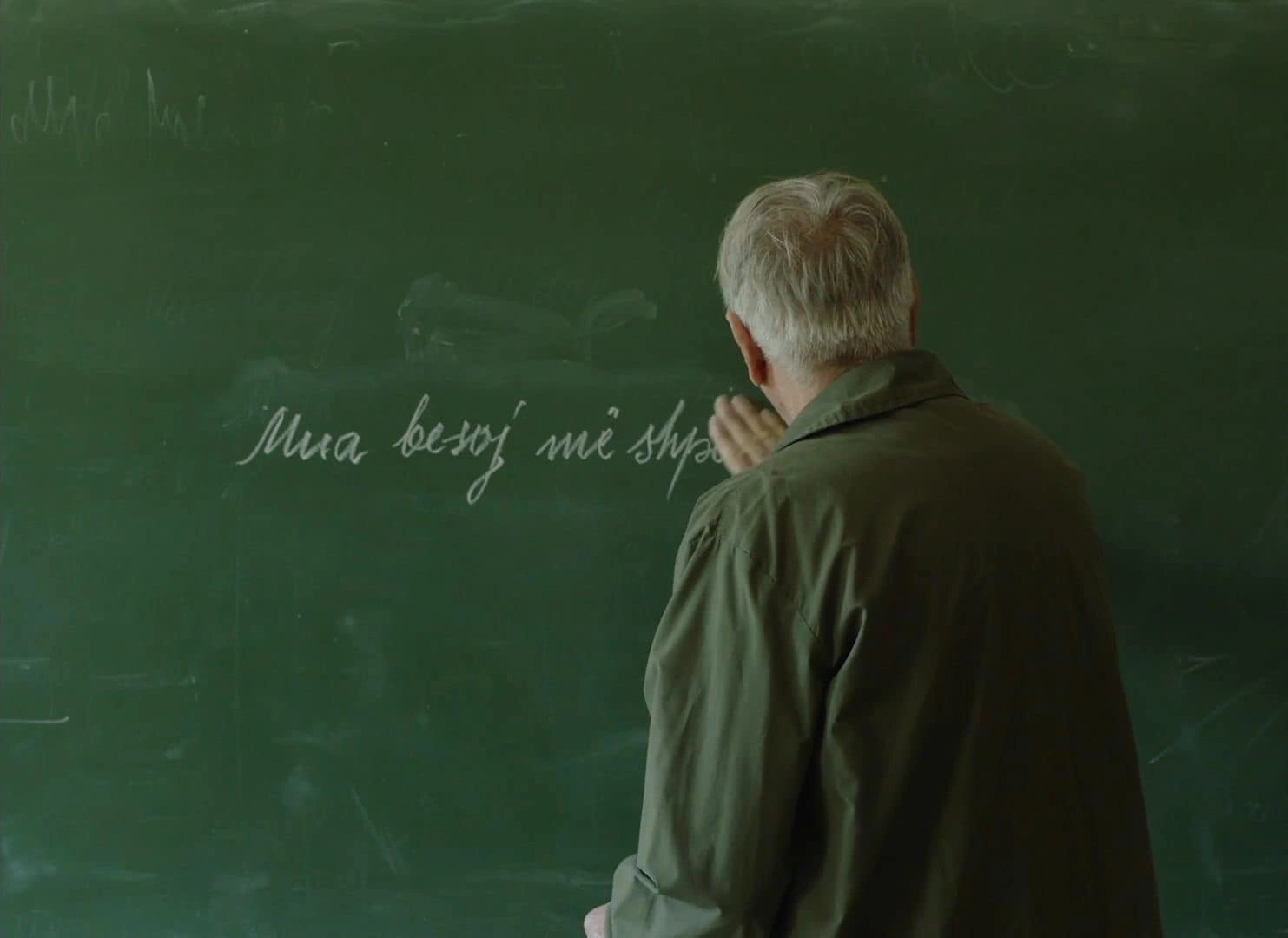 Skenë nga filmi “Mua besoj më shpëtoi portreti”