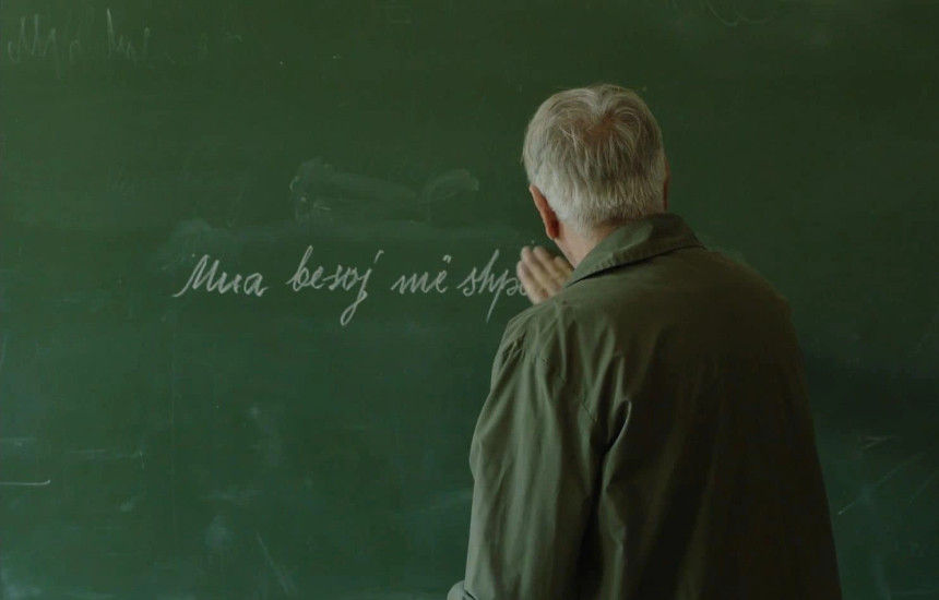 Skenë nga filmi “Mua besoj më shpëtoi portreti”