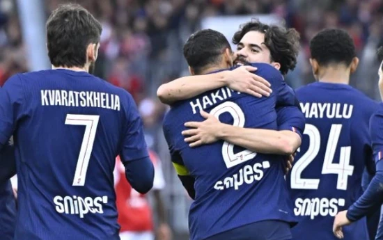 Hakimi shënon dy gola për fitoren e PSG-së