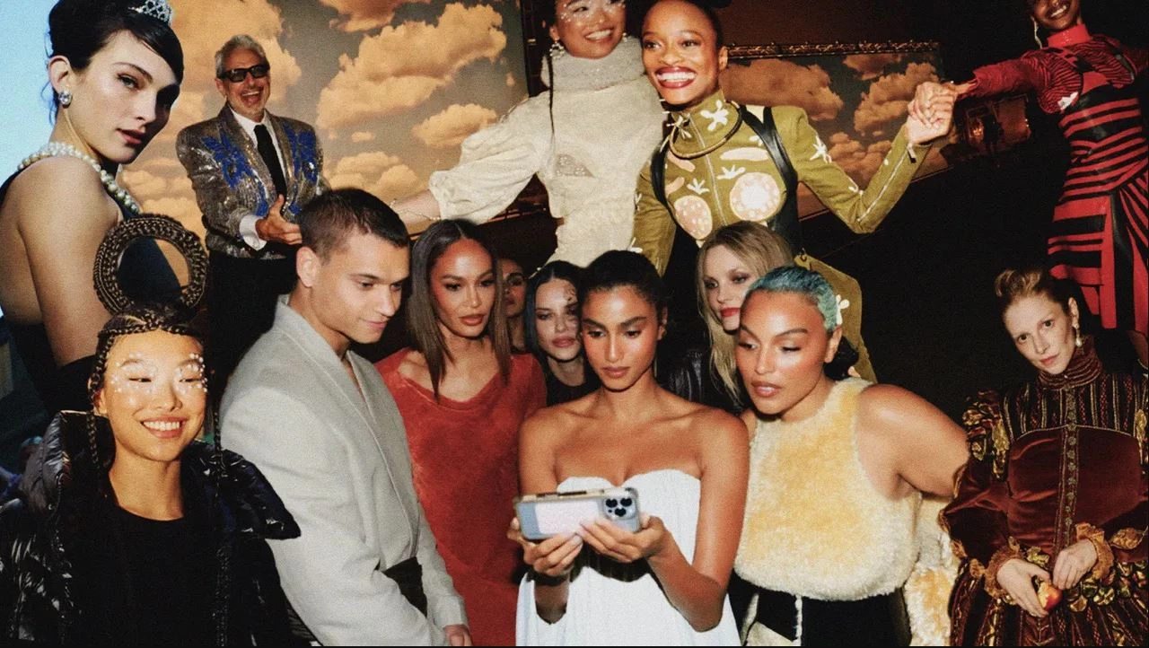 Kolazh i krujuar nga revista Vogue