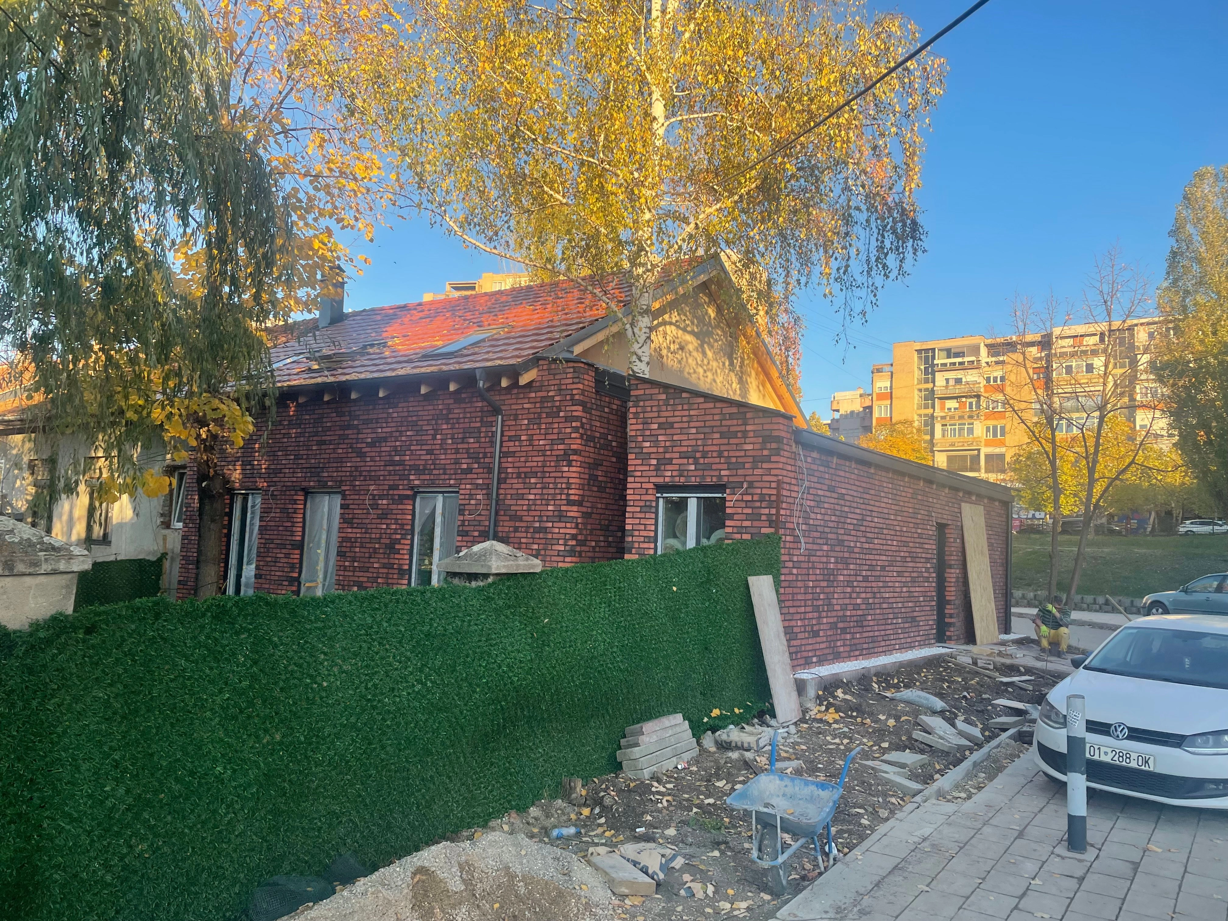 UP-ja kërkon hetim për ndërtimin e një objekti brenda natës në kampus