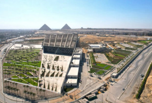 Muzeu i Madh Egjiptian, i shtrirë në 120 hektarë, ka kushtuar 1.2 miliard dollarë