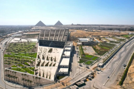 Muzeu i Madh Egjiptian, i shtrirë në 120 hektarë, ka kushtuar 1.2 miliard dollarë
