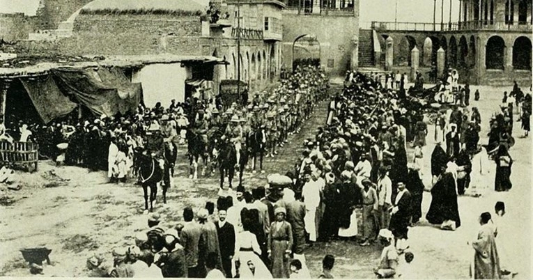 Trupat britanikë duke hyrë në Bagdad