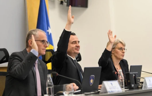 Albin Kurti - Besnik Bislimi - Donika Gervalla