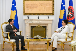 Dimal Basha dhe Vjosa Osmani