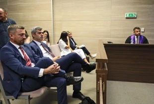 Ymer Fejzullahu duke dëshmuar në gjykatë (Foto: Driton Paçarada)