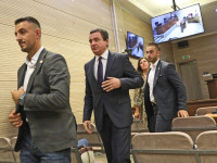 Albin Kurti në gjykatë