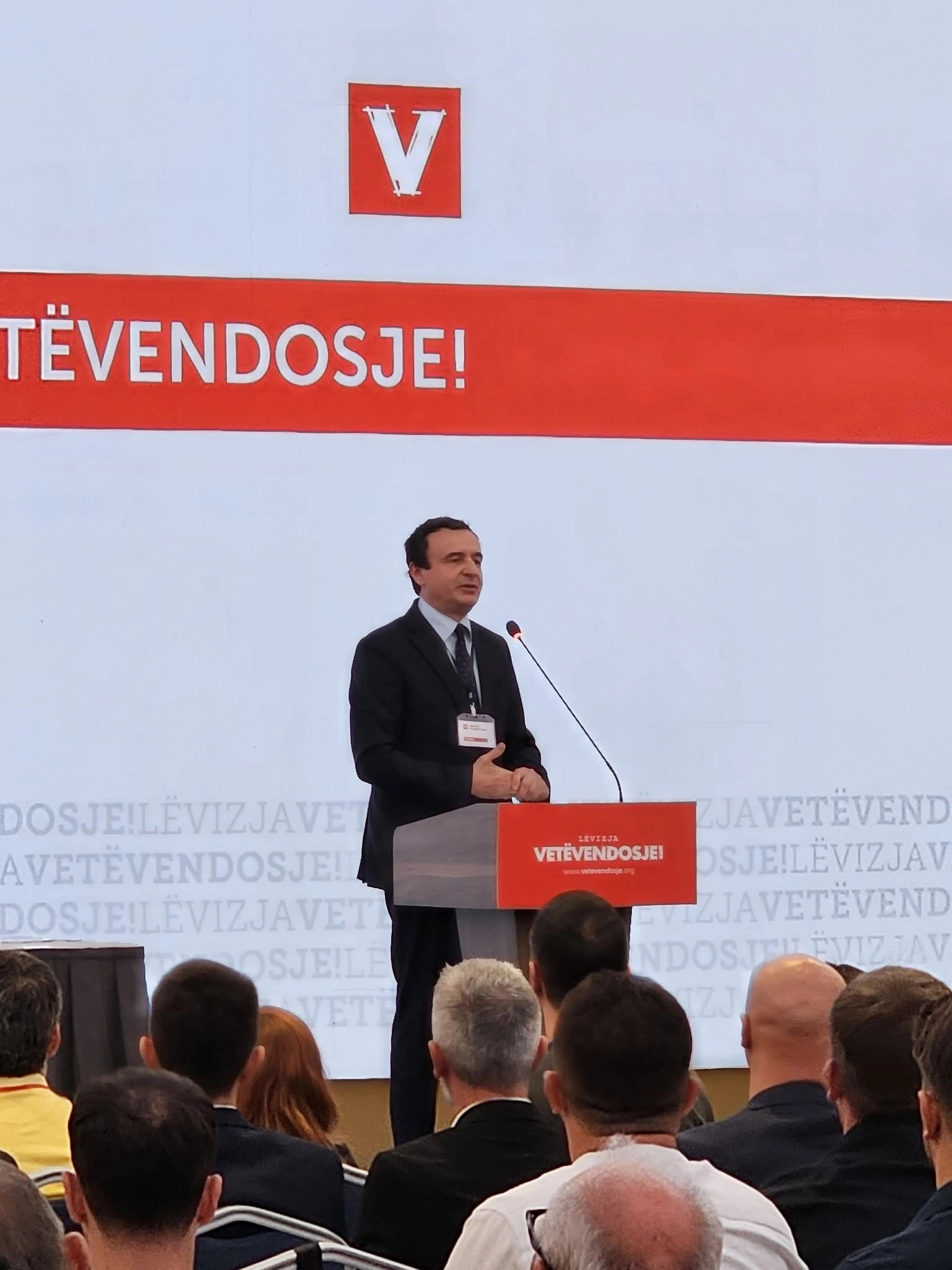 Kurti propozohet për mandatar të Qeverisë nga VV-ja