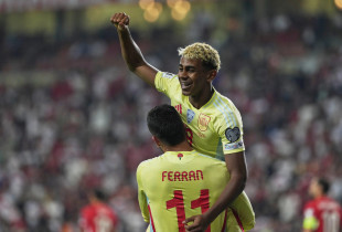 Yamine Lamal - Ferran - Spanja