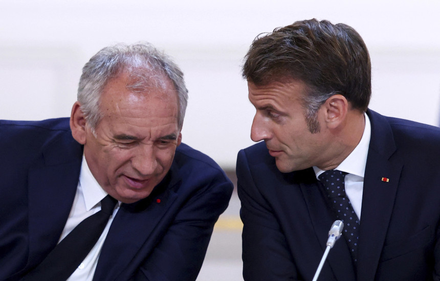 François Bayrou dhe Emmanuel Macron