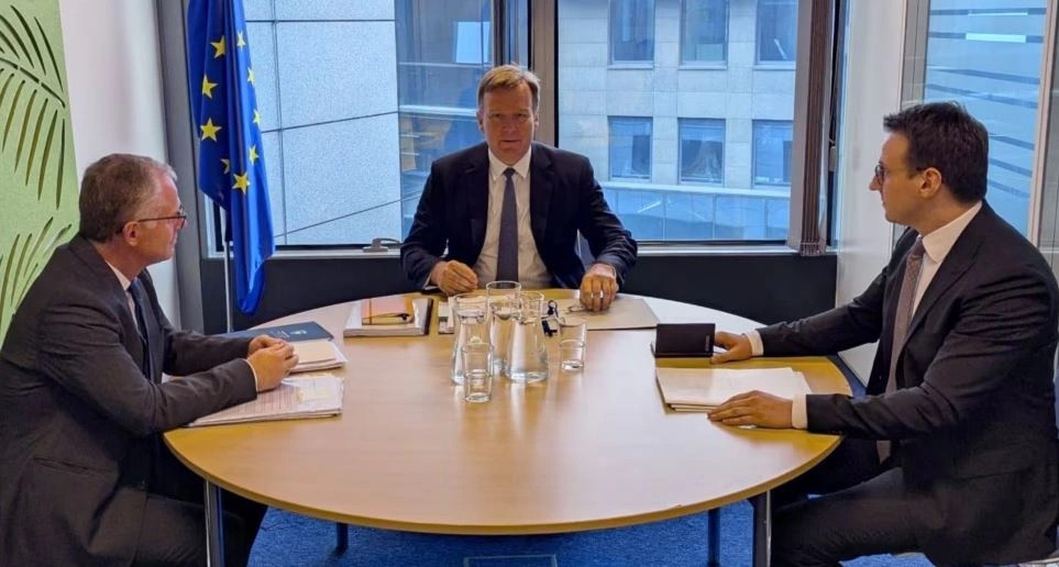 LDK: Bislimi s’ka mandat për të përfaqësuar Kosovën në dialog