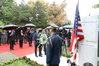 Udhëheqësit e institucioneve të Kosovës nderojnë viktimat e sulmeve terroriste të 11 shtatorit
