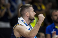 Adnan Arslanagiq