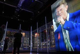 Ekspozita “David Bowie Centre” në “V&A East” hapet për publikun e gjerë prej sot (e shtunë)