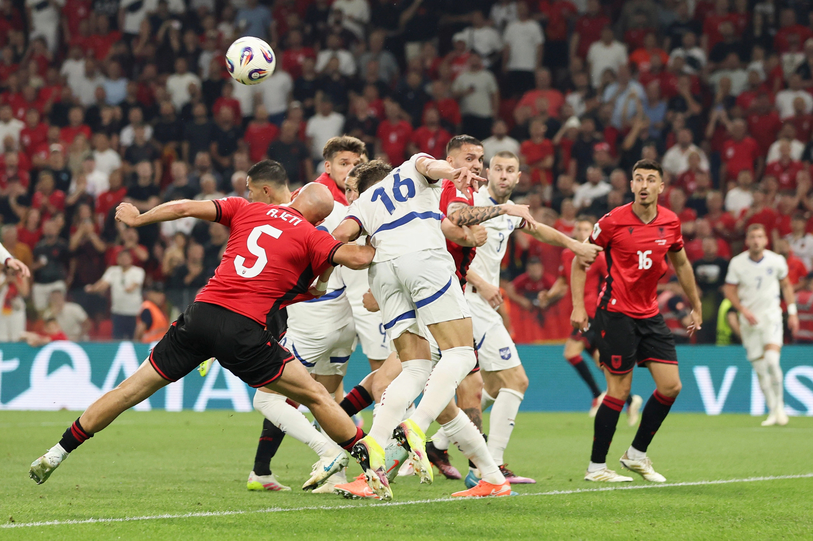 Merret vendimi, vetëm 6500 shikues në ndeshjen Serbi – Shqipëri