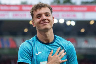 Fisnik Asllani