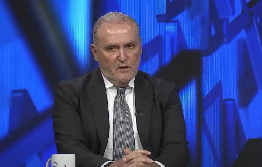 Situata politike në vend  sonte me Veton Surroin në  Konfront 